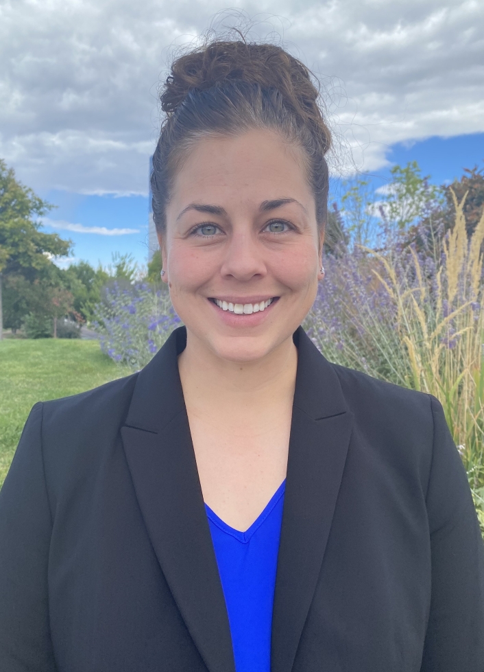 Photo of State Dental Director Jenni Lansing